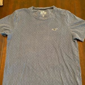 Hollister XS t-shirt must have